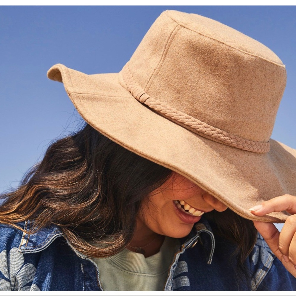 Harpers Floppy Hat